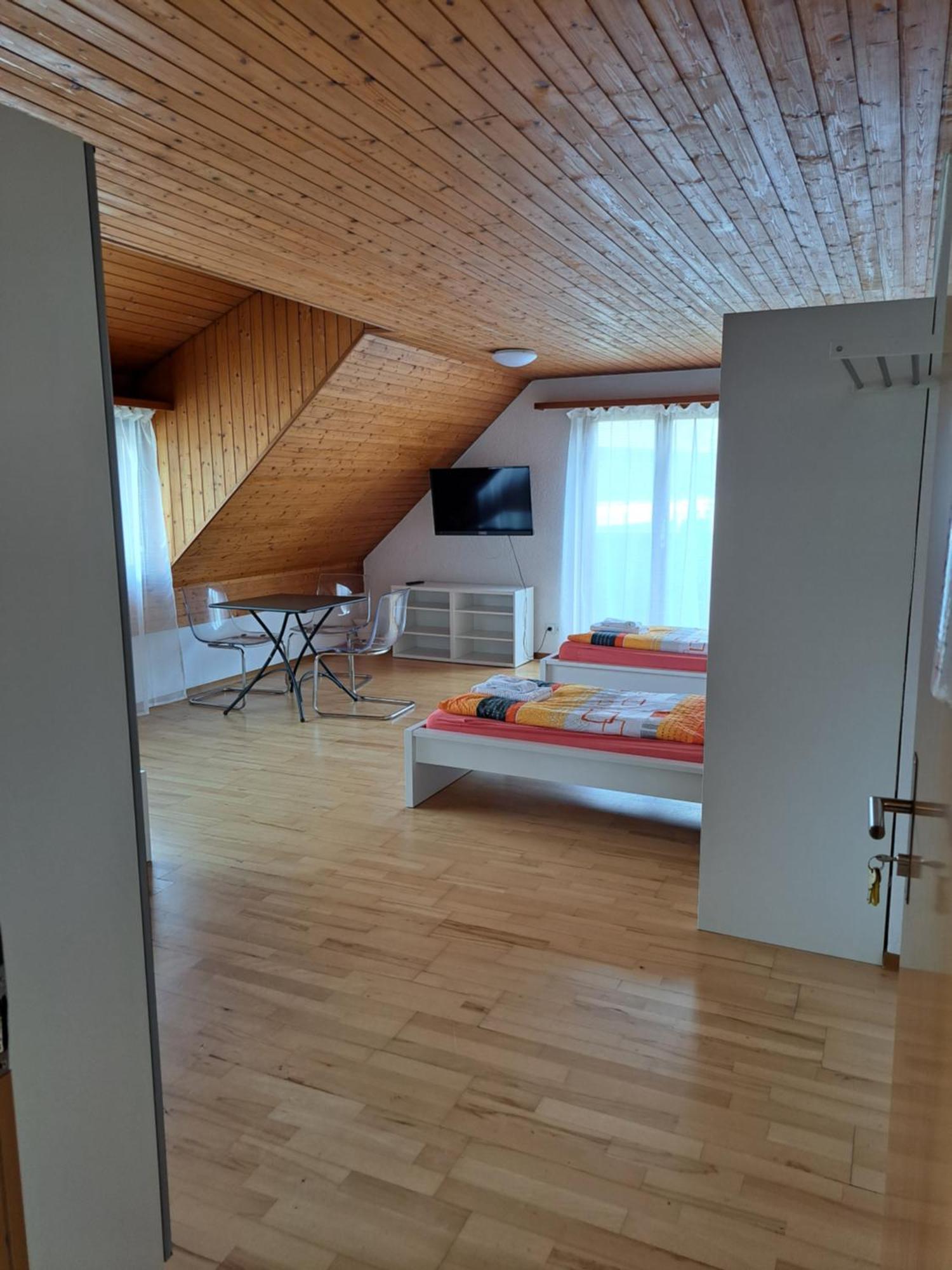Good Bed Aarwangen Apartman Kültér fotó